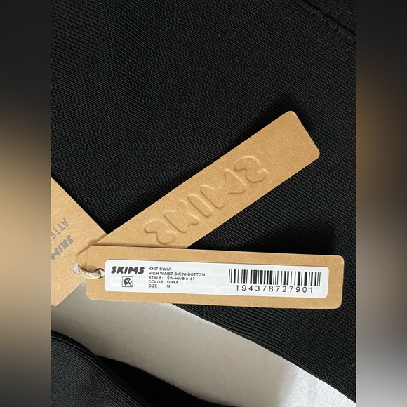 NWT Skims 2pc Bikini Swimsuit Onyx Size M - Picture 3 of 6